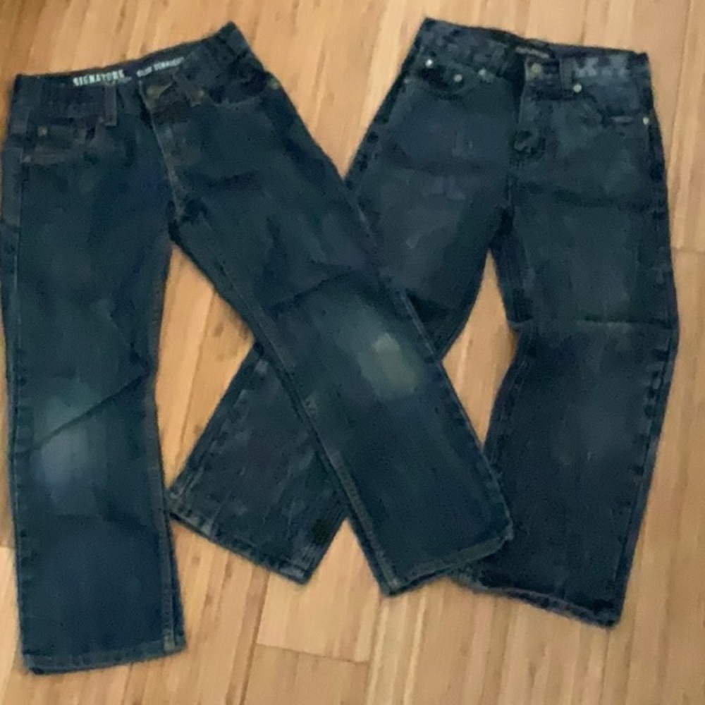 Bundle of 2 jeans🤓